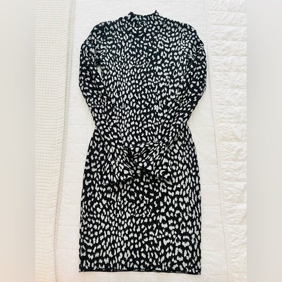 Michael Kors Dress! - Picture 2 of 5